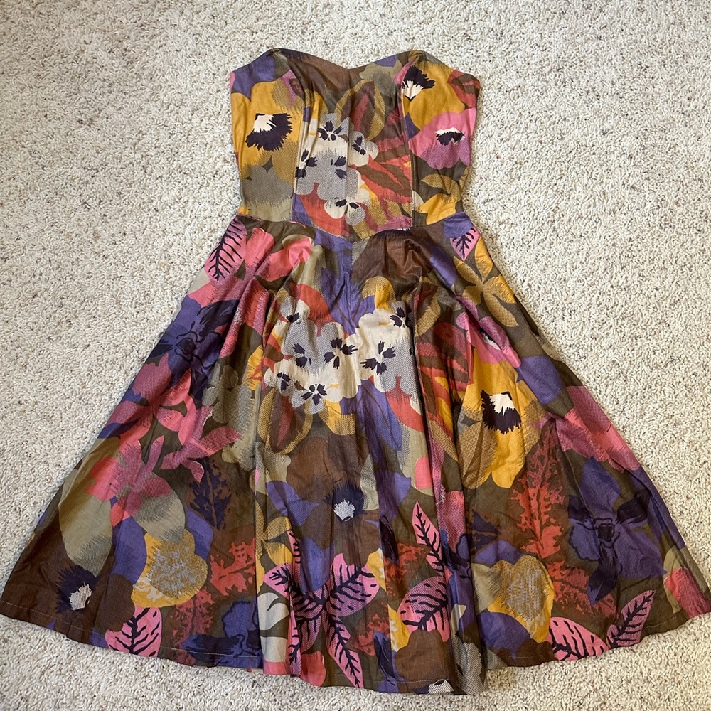 Mondi strapless dress size 38 (ptp 16”) fits a size XS
